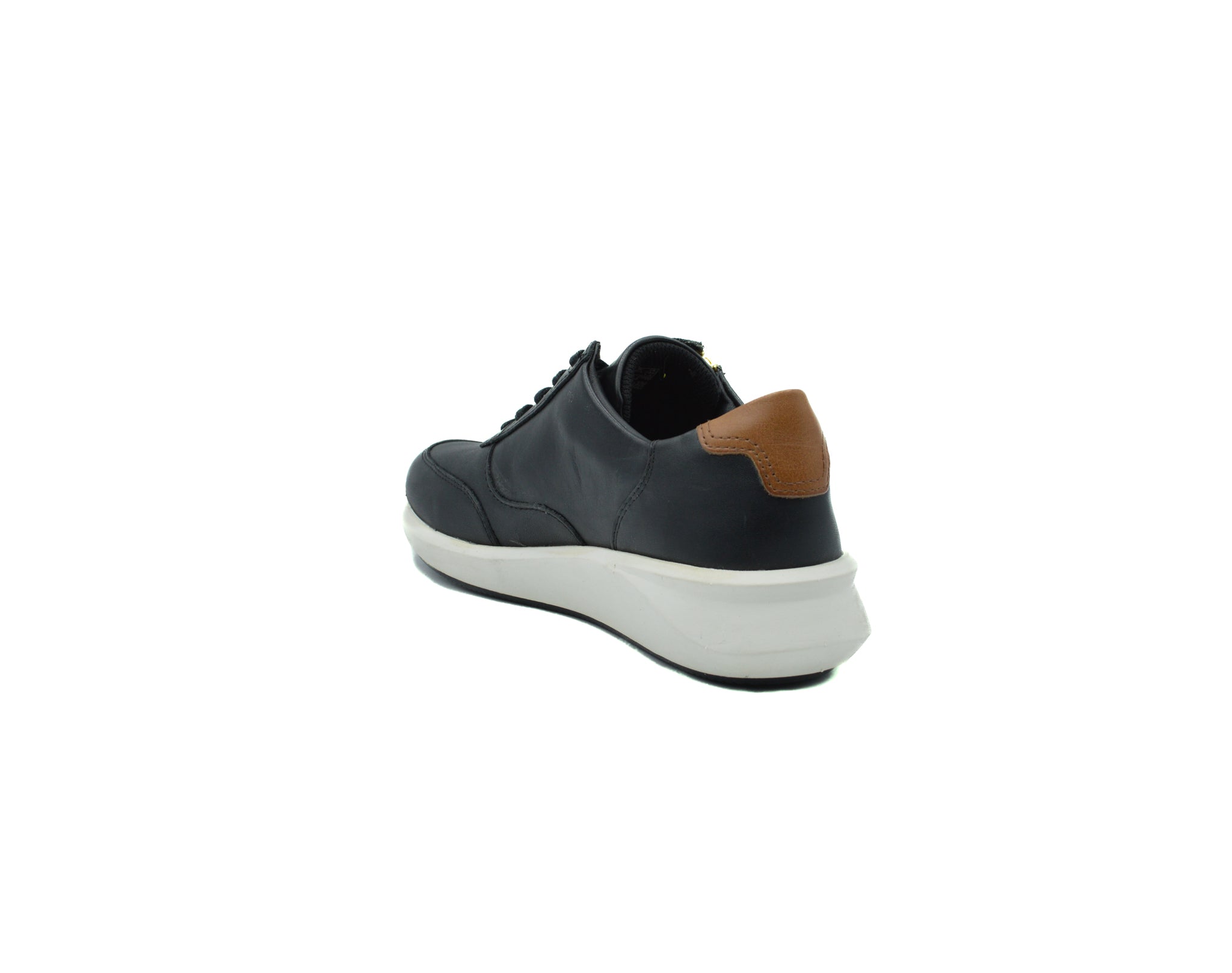 CLARKS Un Rio Zip Letellier Shoes