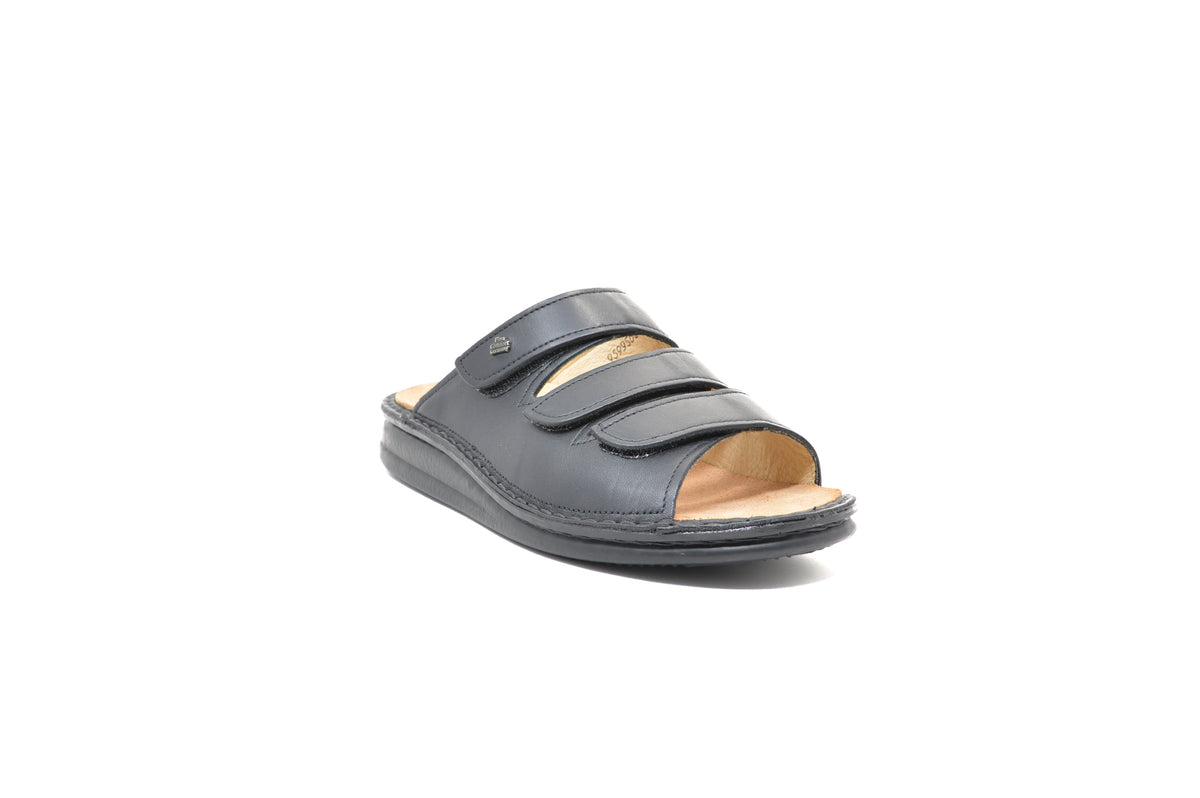 Finn comfort white on sale sandals