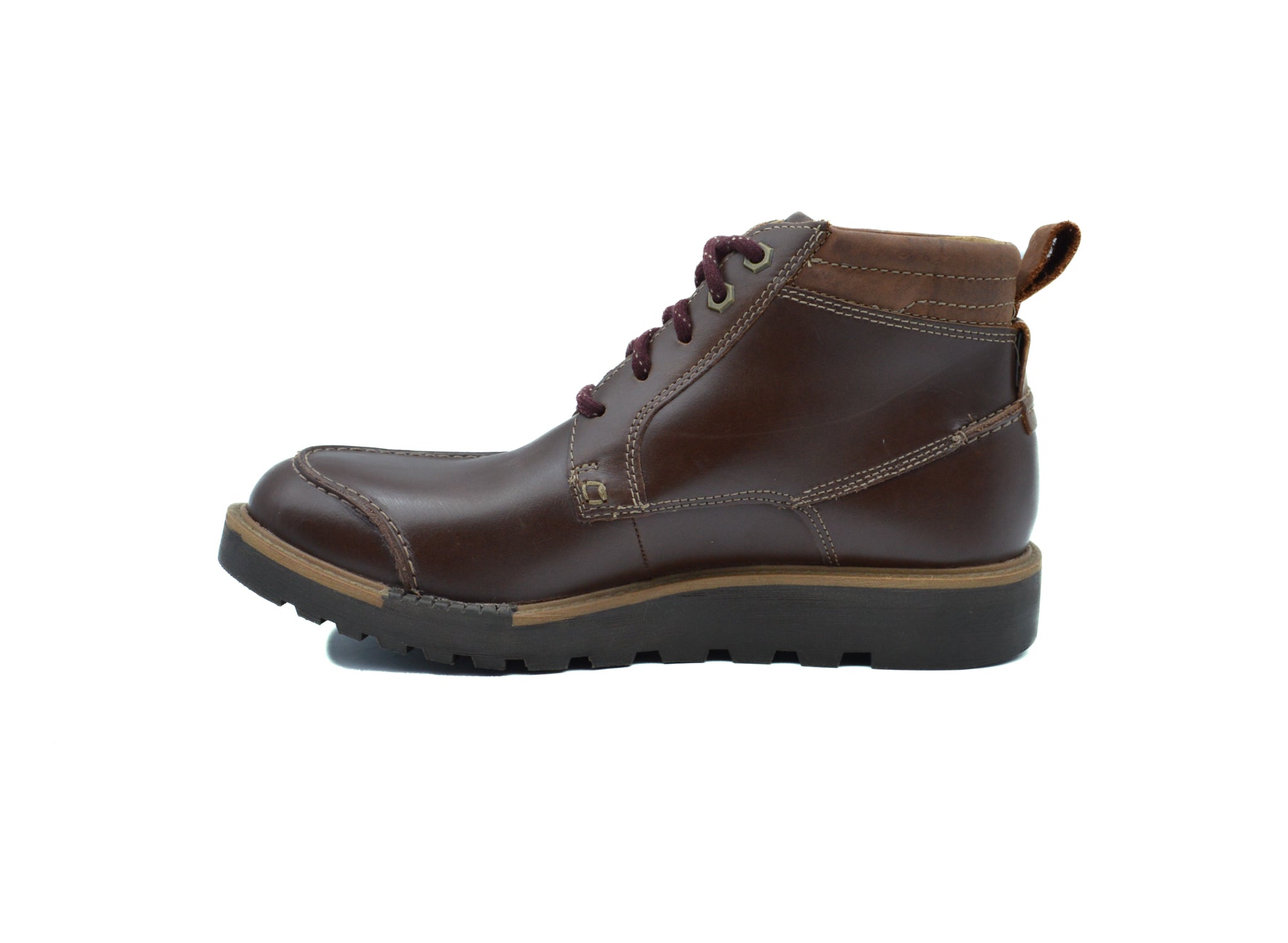 Brown boots clarks sale